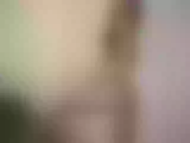 Live sex webcam photo for Mymysterryy24 #252312497