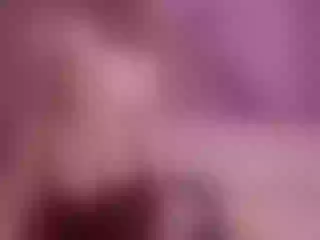Live sex webcam photo for MommyWetBush #261759336