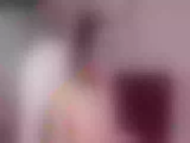 Live sex webcam photo for Sun_kissed1 #260527785