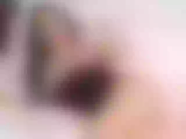 Live sex webcam photo for SarahSahara2 #241034954
