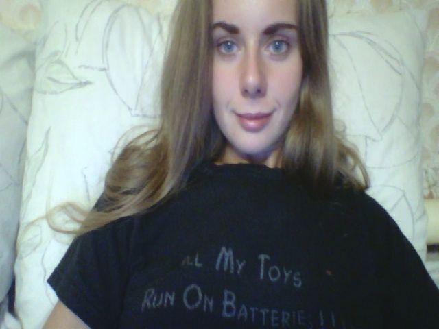 Live sex webcam photo for Stepfania #252321237