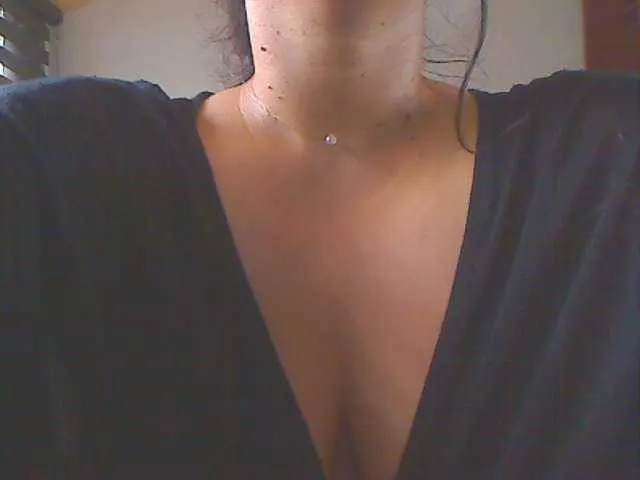 Live sex webcam photo for GIOVANNA-SEX #241057190