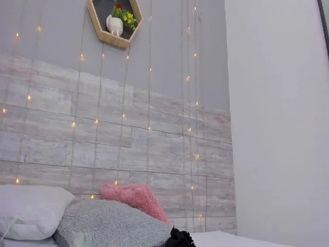 Live sex webcam photo for Skypiink #253148480