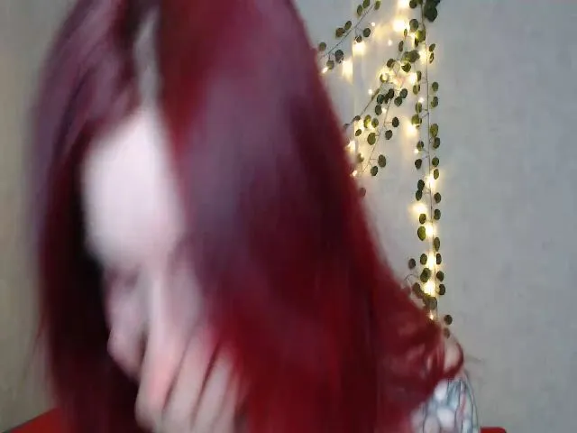 Live sex webcam photo for FoxyLins #254212017