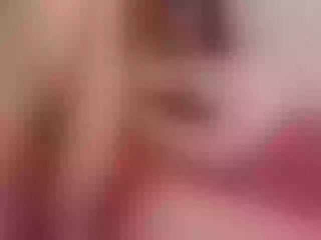 Live sex webcam photo for Laura_soe #265247138