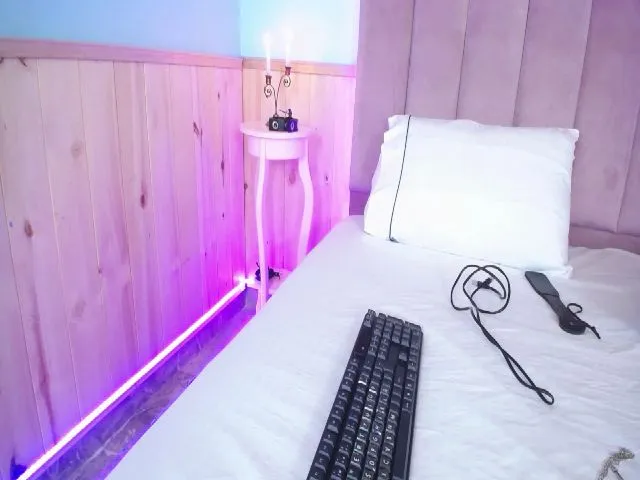Live sex webcam photo for HardorDie #258263158
