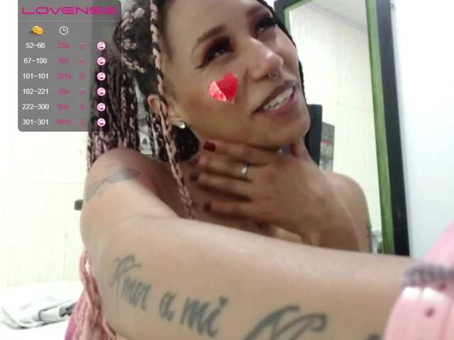 Live sex webcam photo for deviblack #247327445