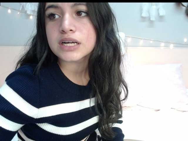 Live sex webcam photo for pretty-love #242574760