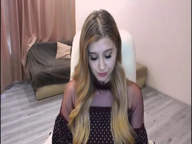 Live sex webcam photo for Playmind #253411421