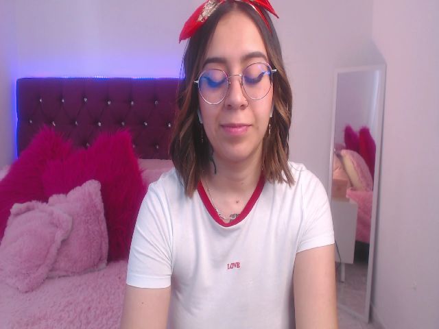 Live sex webcam photo for SamPuckett #257163171