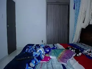 Live sex webcam photo for Jessycutie #252102884