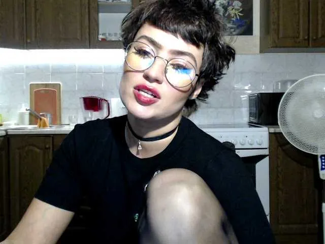 Live sex webcam photo for BeccaPassion #252242351