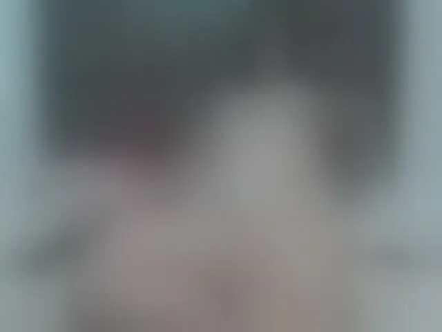 Live sex webcam photo for GreenBlondie #261627018