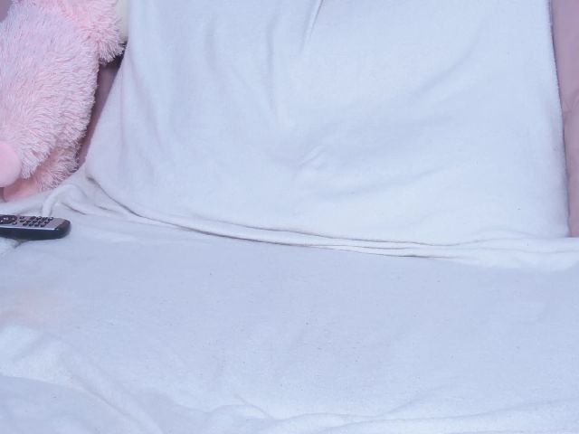Live sex webcam photo for Teentatalla #263729247