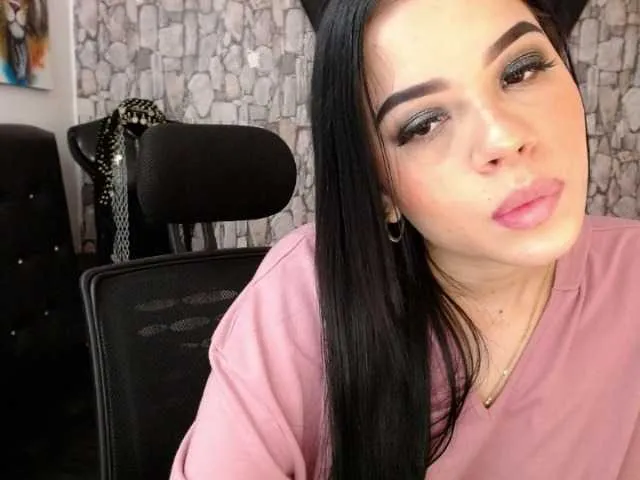 Live sex webcam photo for Victoria-Pary #241158165