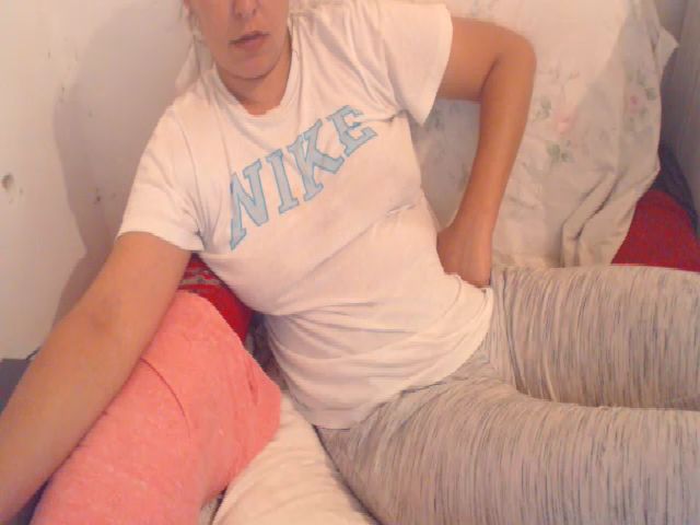 Live sex webcam photo for Carlastar00 #255226360