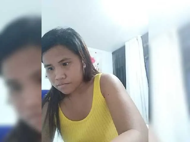 Live sex webcam photo for YourGirl9 #265377335