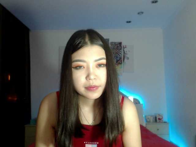 Live sex webcam photo for Divaleena #241368830