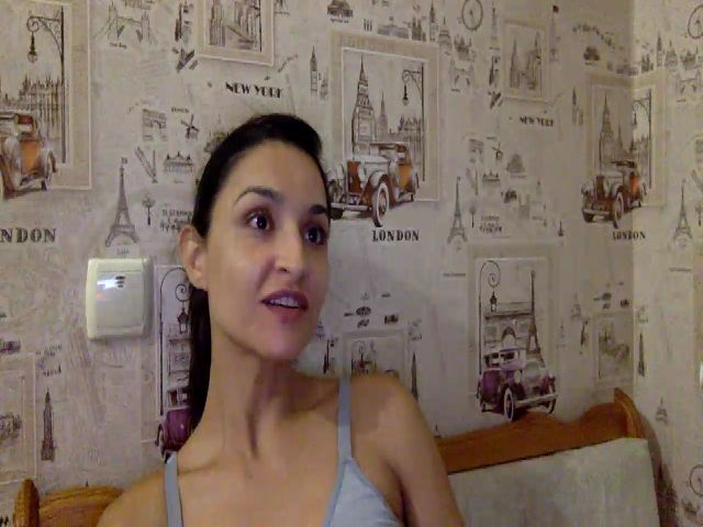 Live sex webcam photo for JolyBoss #262775155