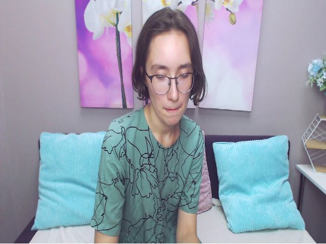 Live sex webcam photo for CleverAlexiss #255608659