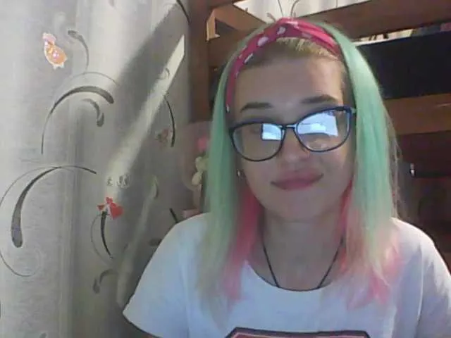 Live sex webcam photo for malvinella #251029739