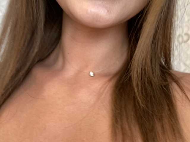 Live sex webcam photo for SweetyEvy1 #241125562