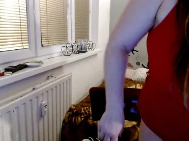 Live sex webcam photo for Bessy123 #241154367