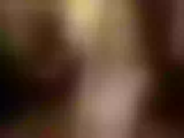 Live sex webcam photo for WildestKitten #261639782