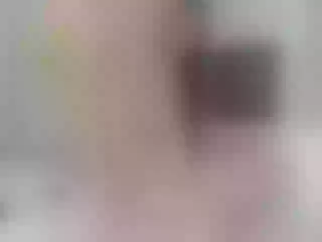 Live sex webcam photo for Emma77777 #261103965