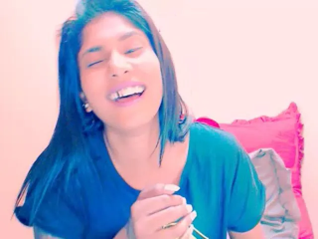 Live sex webcam photo for INDIANGOLD #260842981