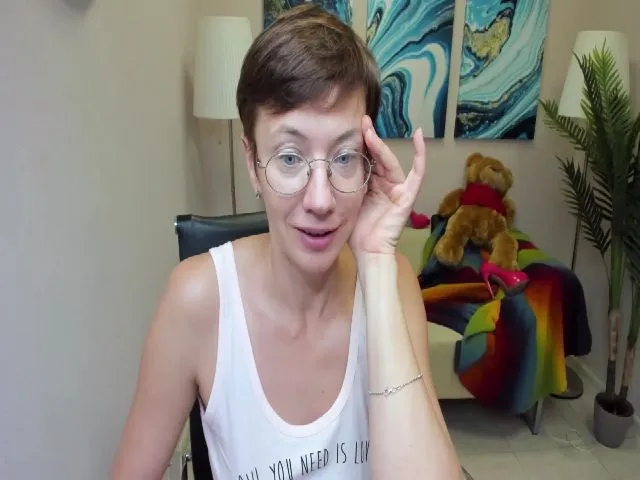 Live sex webcam photo for ConstanciaGod #265431551