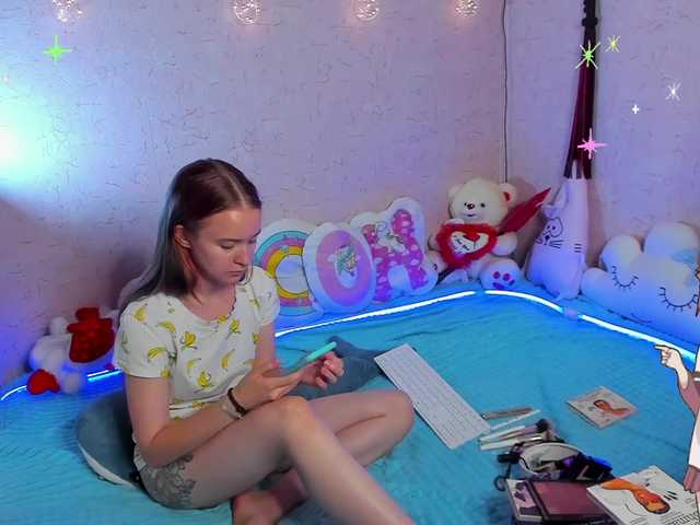 Live sex webcam photo for KiraLiLime #287990005