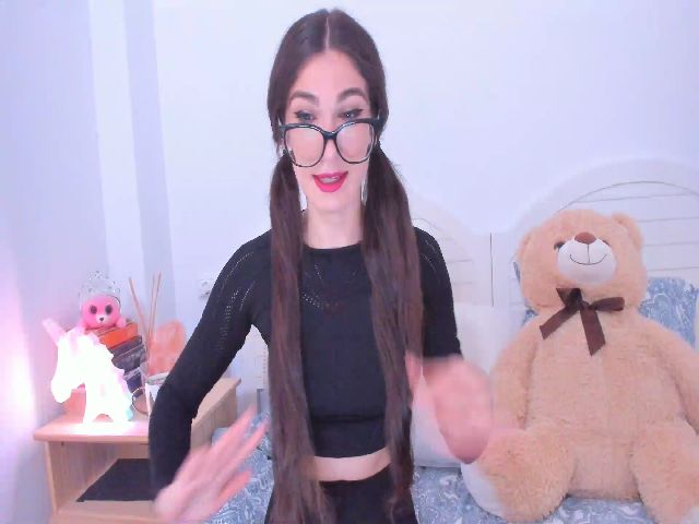 Live sex webcam photo for LivM_ #253675297