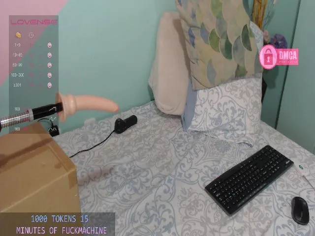 Live sex webcam photo for Valeria_sky #252637588