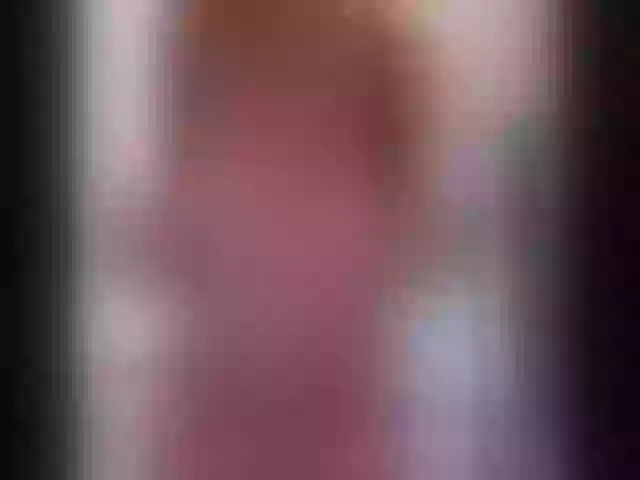 Live sex webcam photo for Adrianna__ #252415858