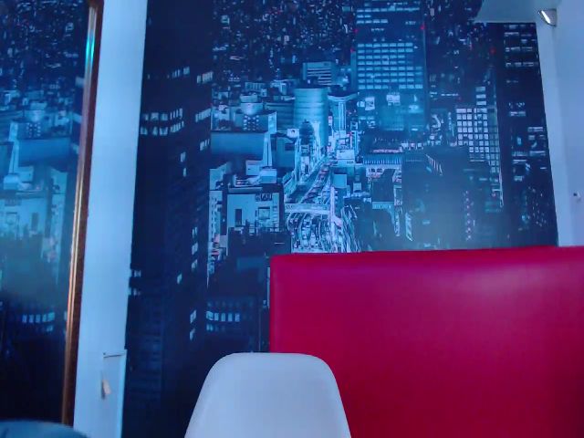 Live sex webcam photo for Haily_scot #253807990