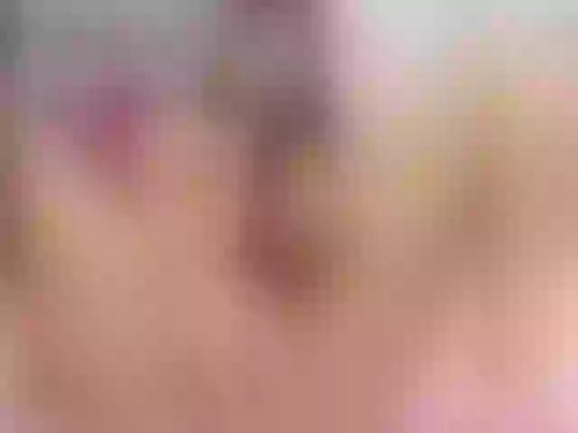 Live sex webcam photo for CarolaSallow #249291992