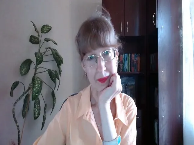 Live sex webcam photo for Superledystar #252544714