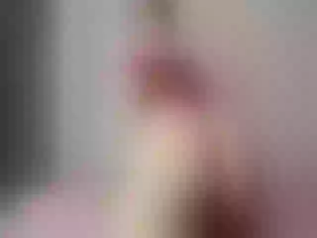Live sex webcam photo for Rubi_26_ #252971865