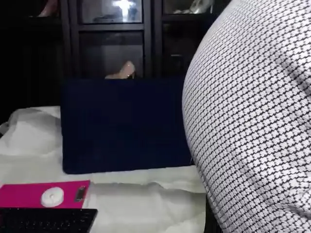 Live sex webcam photo for GlamyWife #254879001