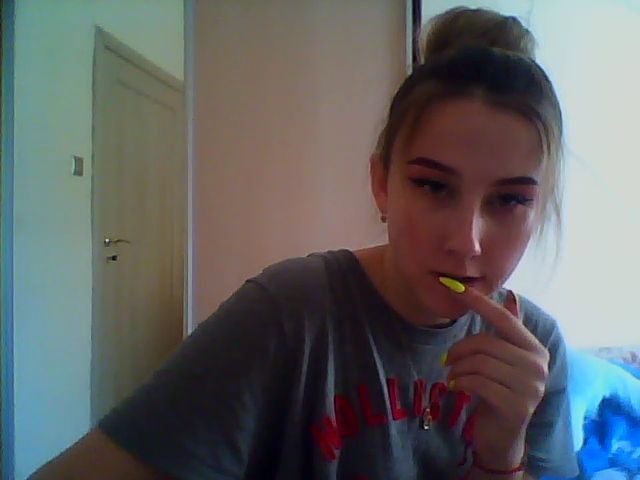 Live sex webcam photo for ModestBlonde #263629849