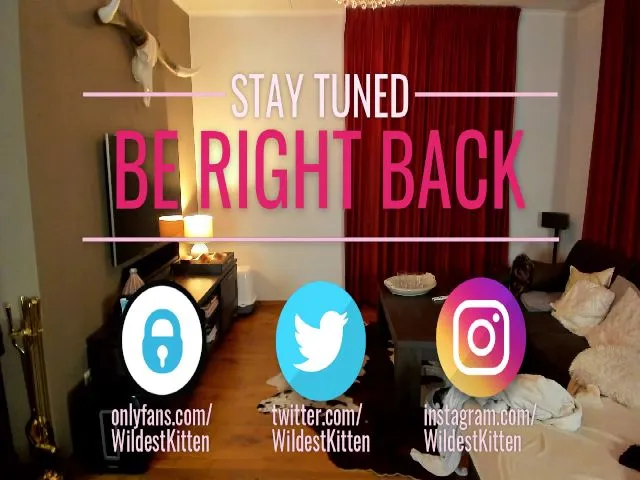 Live sex webcam photo for WildestKitten #262796803