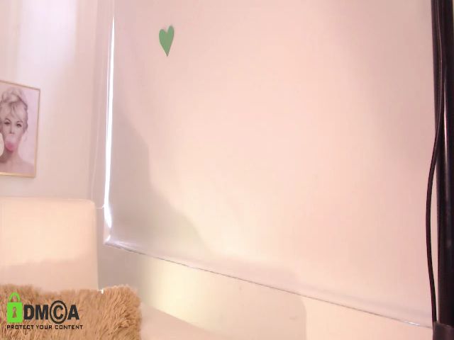 Live sex webcam photo for Annie_es #265605707