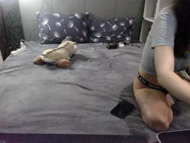 Live sex webcam photo for SophieAnWhite #251343216