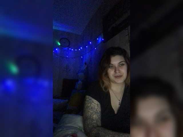 Live sex webcam photo for LeraOGirl #243037284