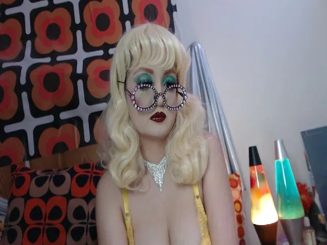 Live sex webcam photo for groovynights #257383168