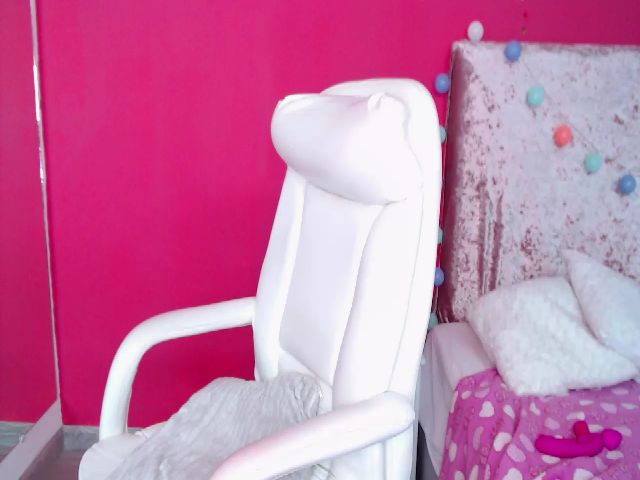 Live sex webcam photo for Aby_williams #264597746