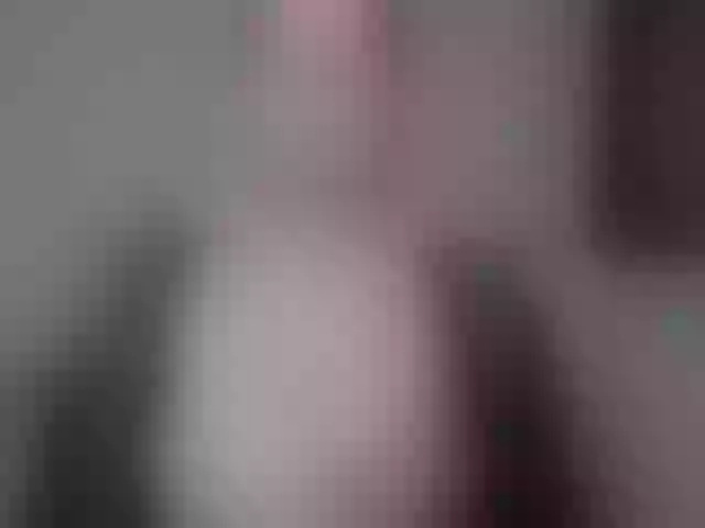 Live sex webcam photo for Ailyn88 #242670741