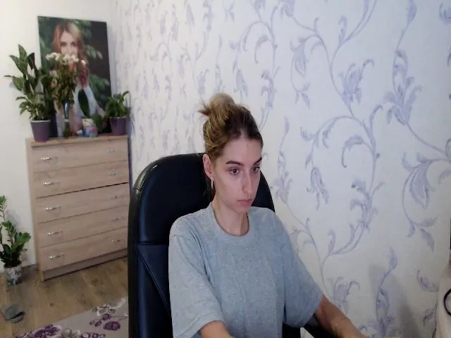 Live sex webcam photo for Springibabby #258240992