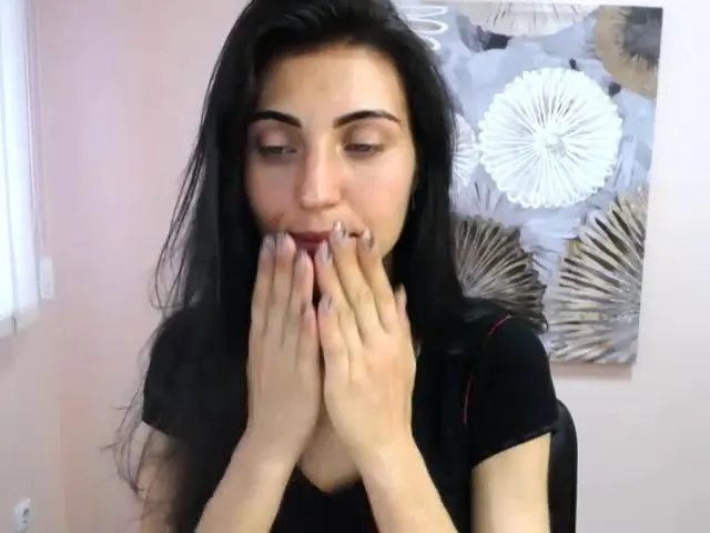 Live sex webcam photo for Miss_Vivian #262460023